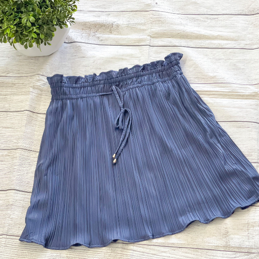 Pleaded drawstring skirt