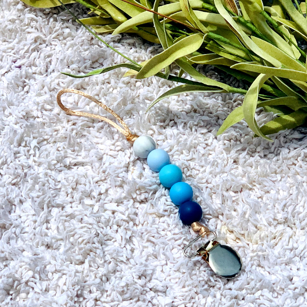 Beaded Silicone pacifier clip