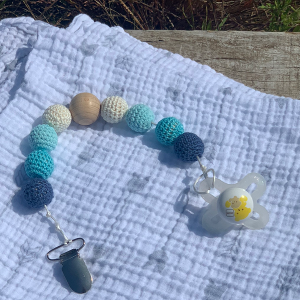 Woven dreams pacifier clip