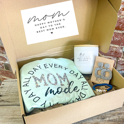 The Styled Mom Box