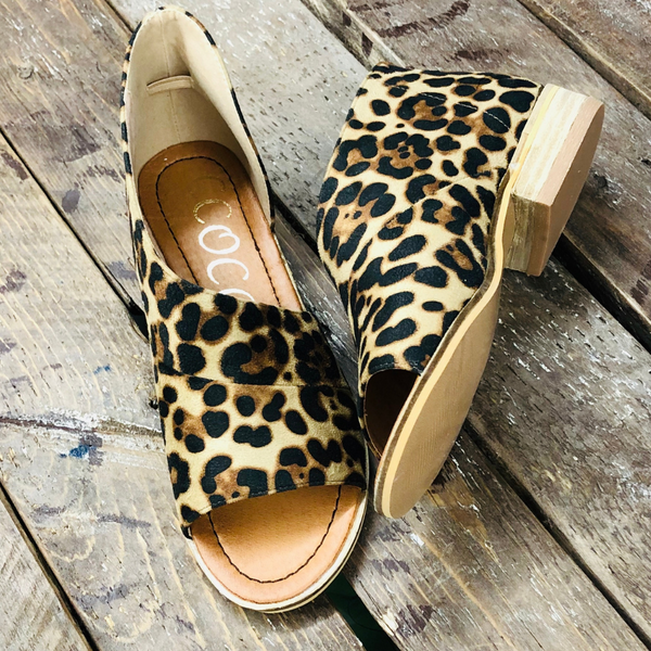 Leopard Flats