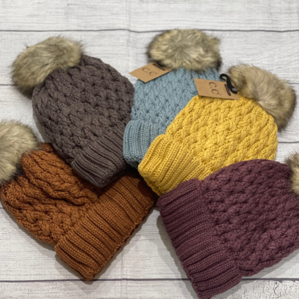 Cc lattice Pom beanie